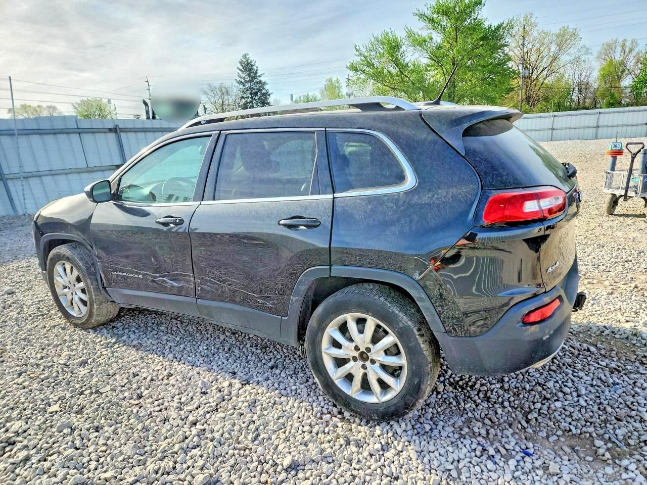 2015 Jeep Cherokee Limited - zdjęcie 2