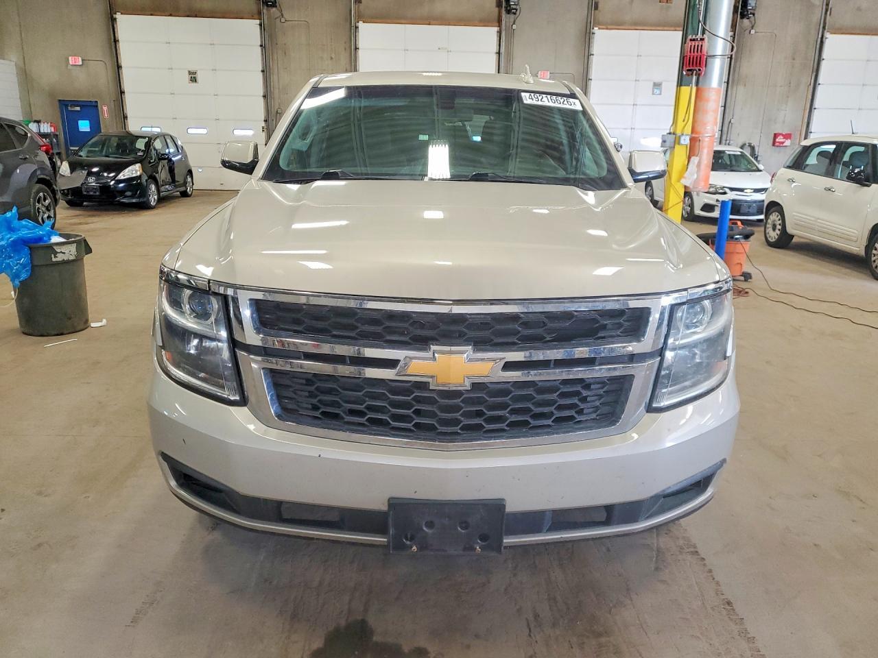 2017 Chevrolet Tahoe Special - zdjęcie 5