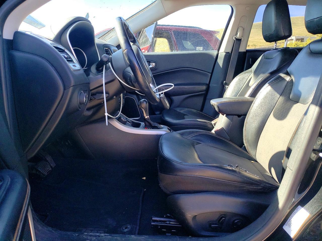 2017 Jeep Compass Latitude - zdjęcie 7