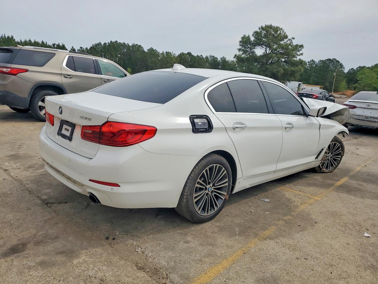 2018 BMW 530 I - zdjęcie 3