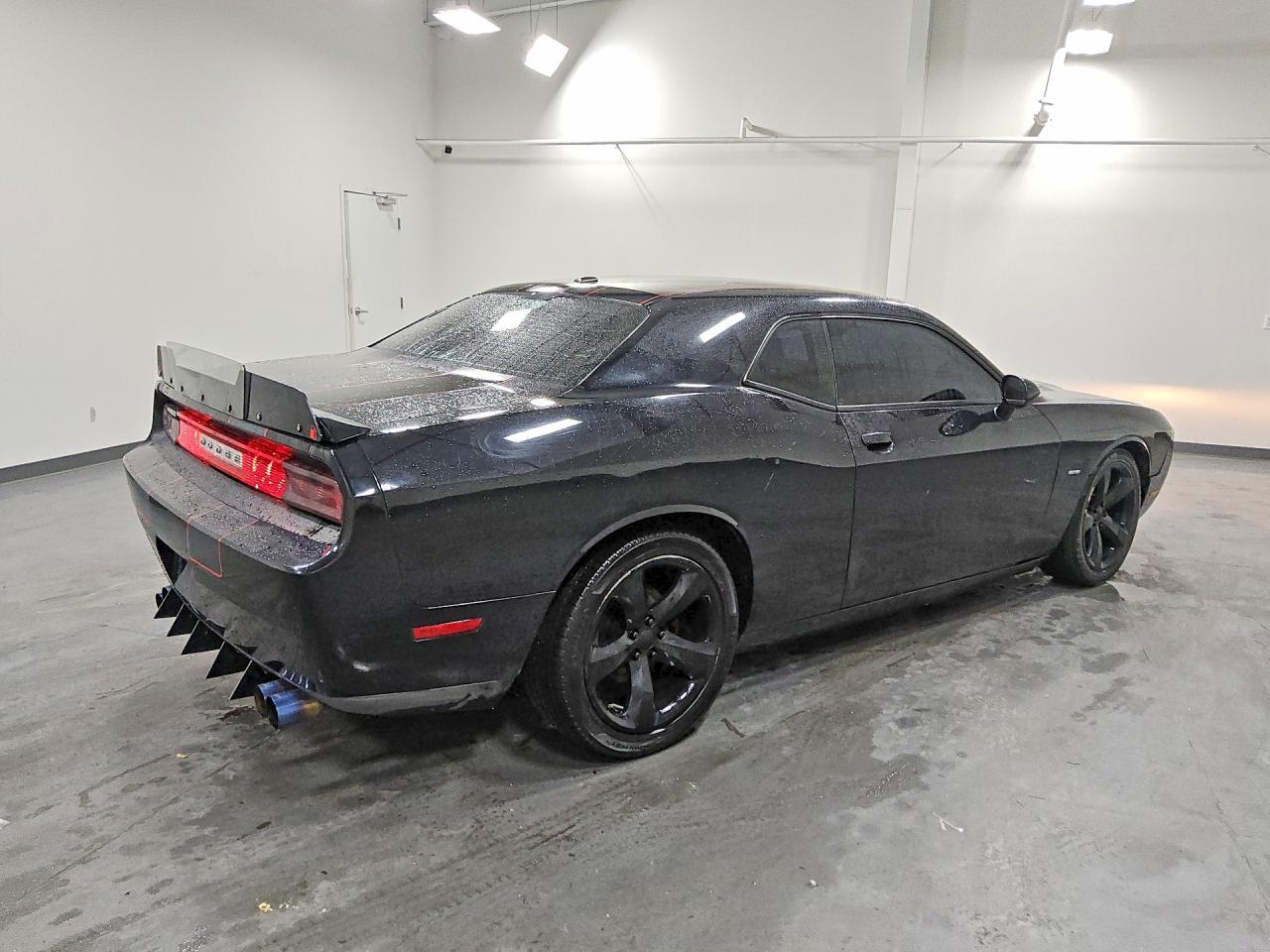 2014 Dodge Challenger R - zdjęcie 3