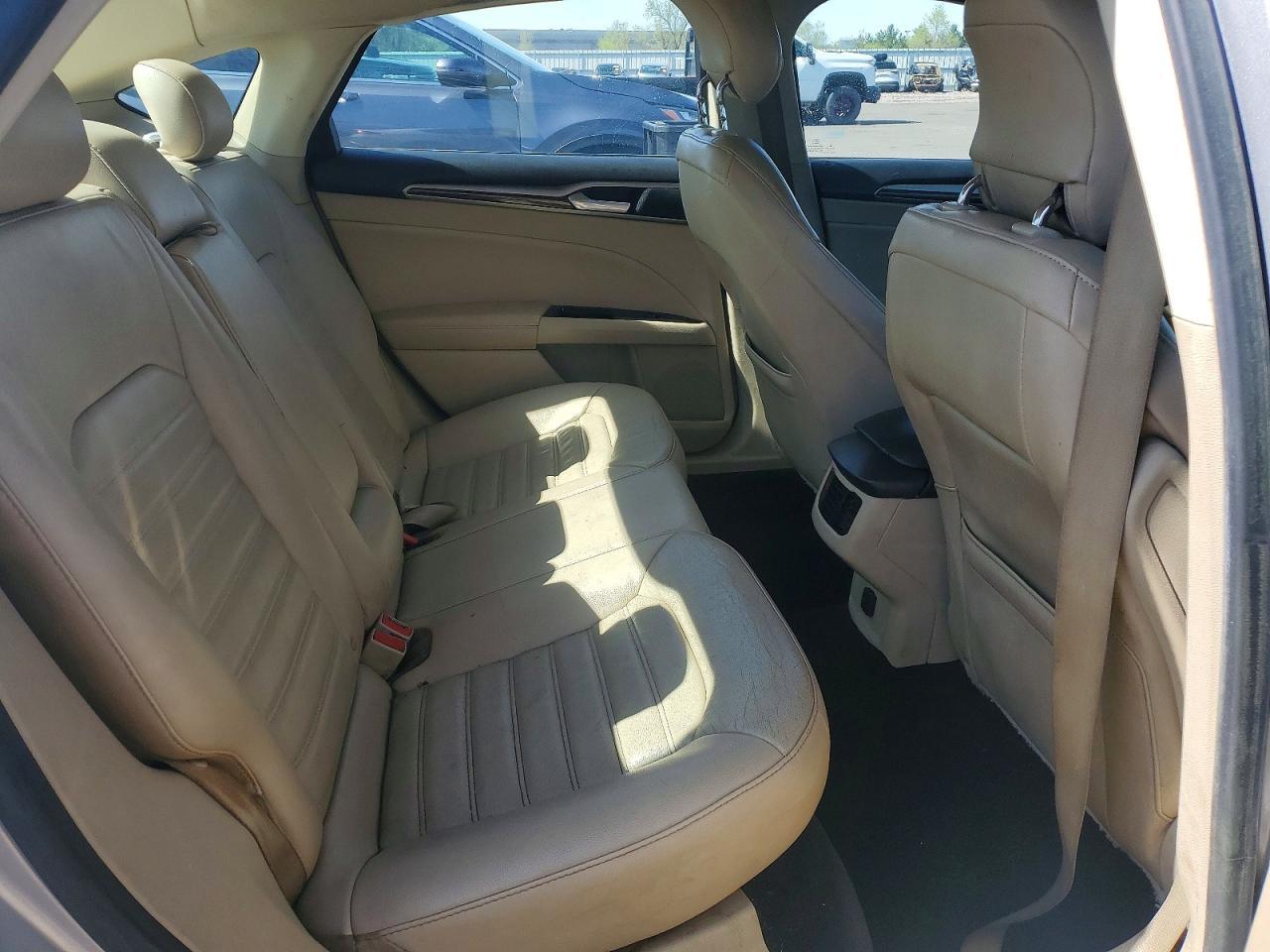 2014 Ford Fusion Se - zdjęcie 10
