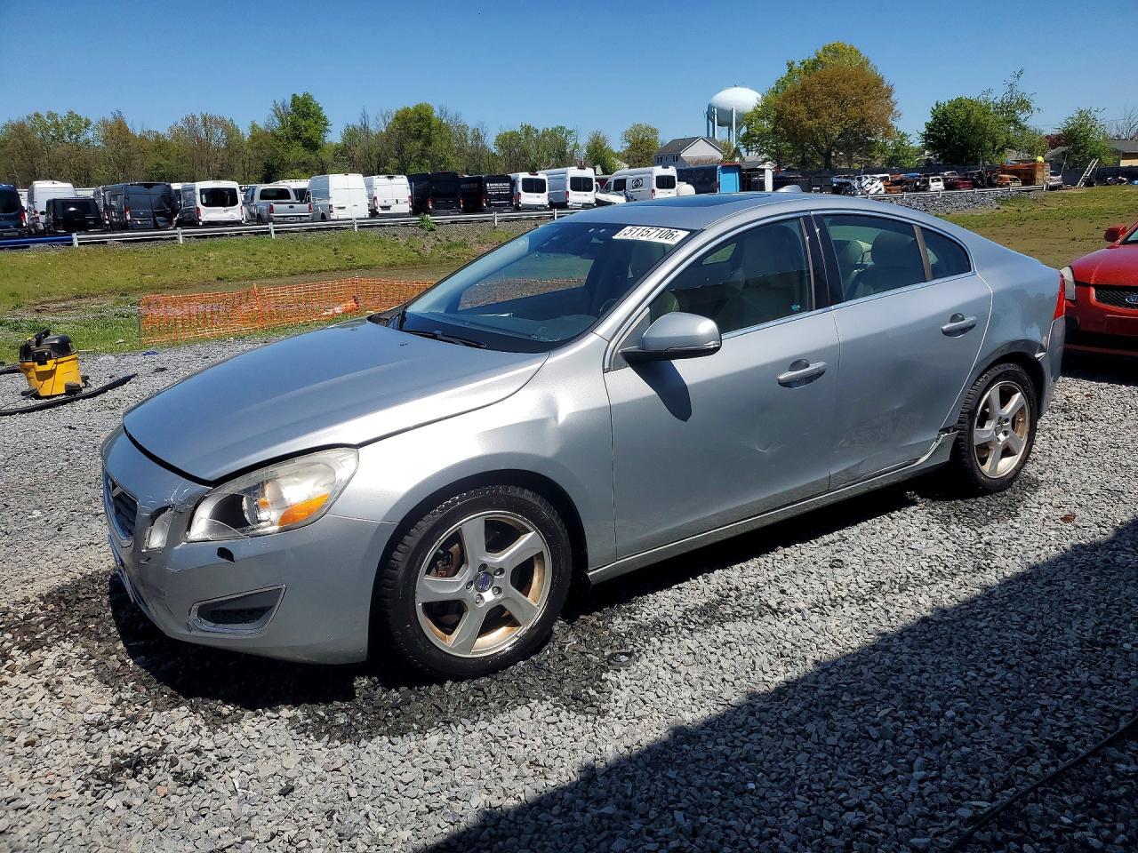 2013 Volvo S60 T5 - zdjęcie główne