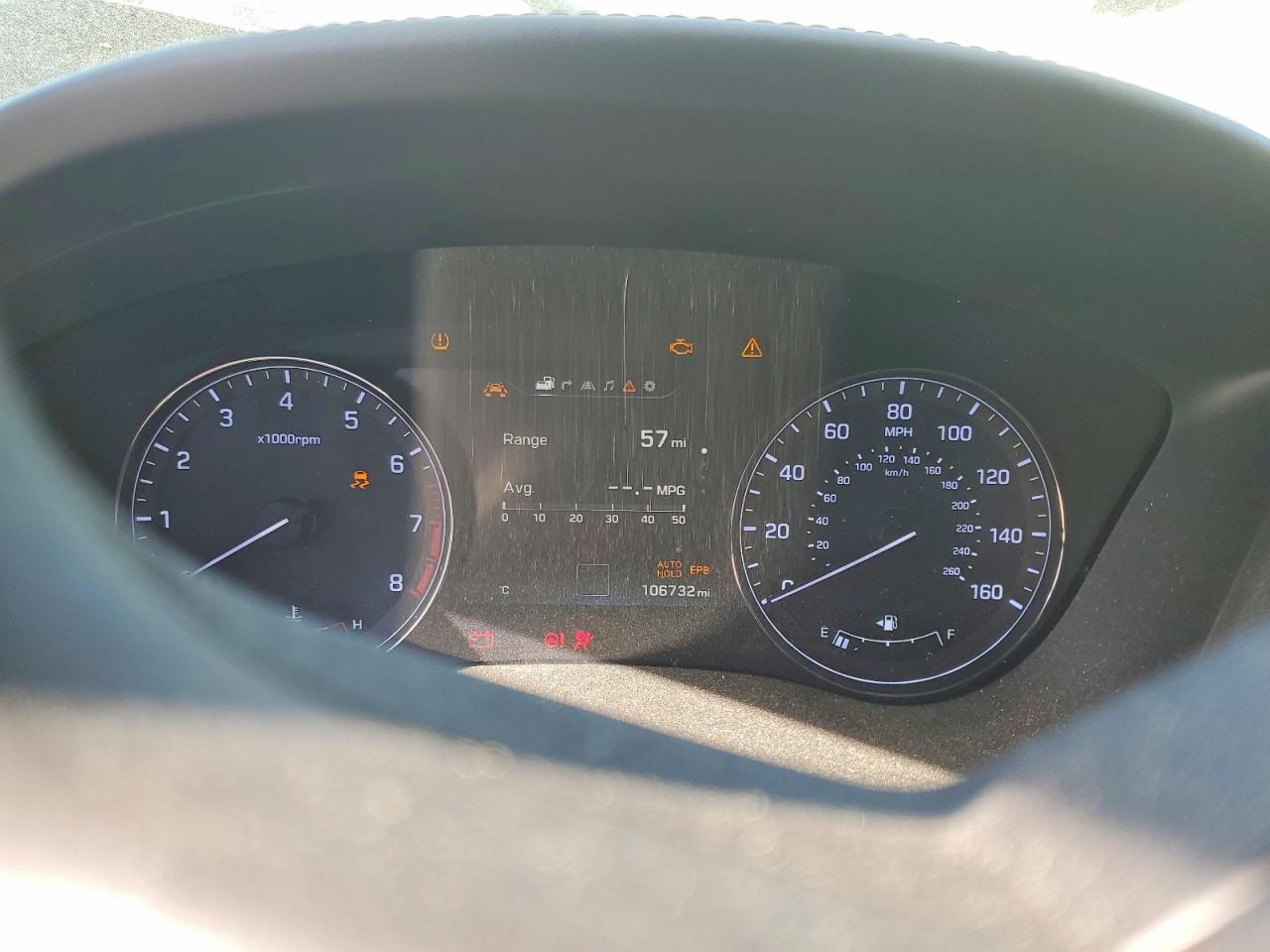 2015 Hyundai Genesis 3.8L - zdjęcie 9