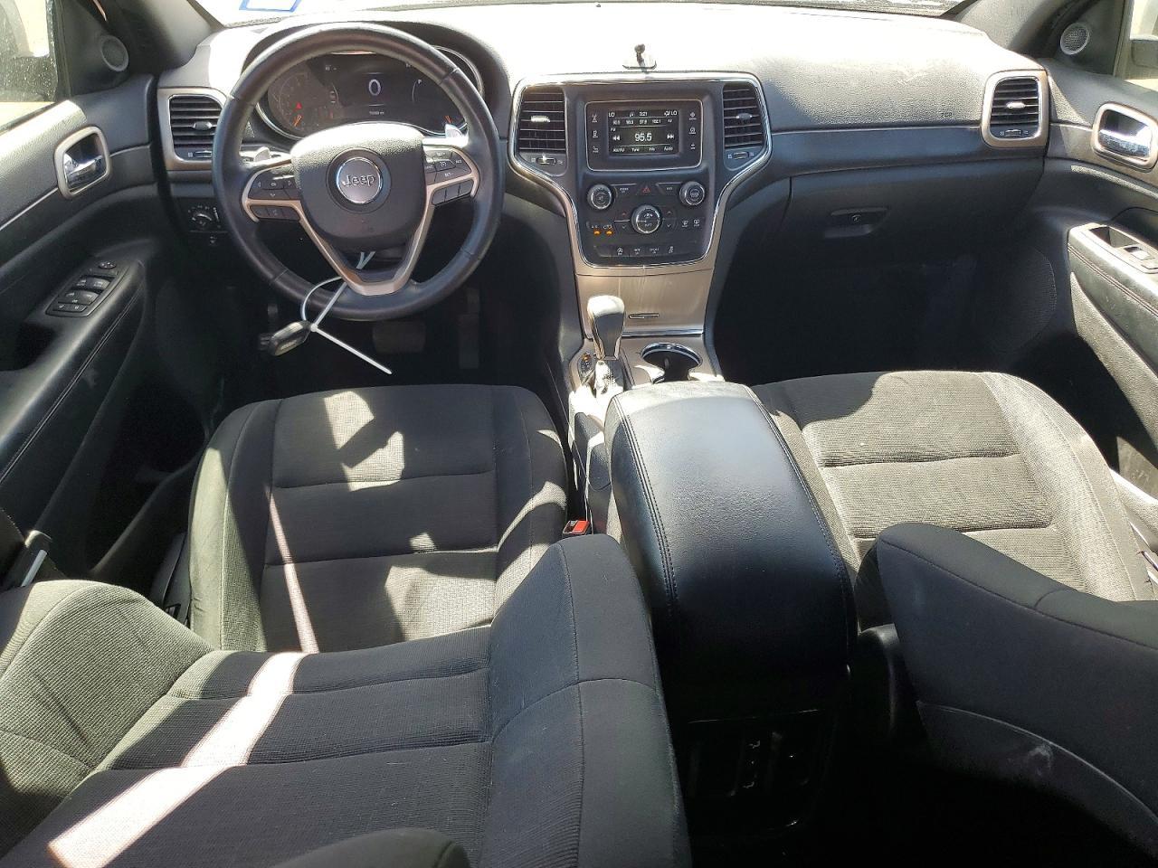 2016 Jeep Grand Cherokee Laredo - zdjęcie 8