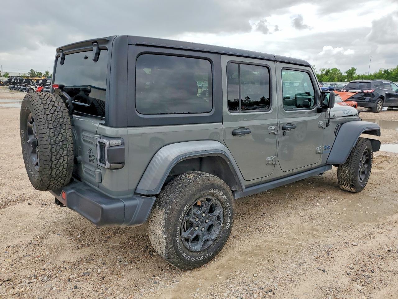 2023 Jeep Wrangler 4Xe - zdjęcie 3