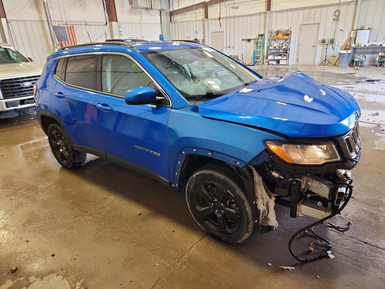 2018 Jeep Compass Latitude - zdjęcie 4