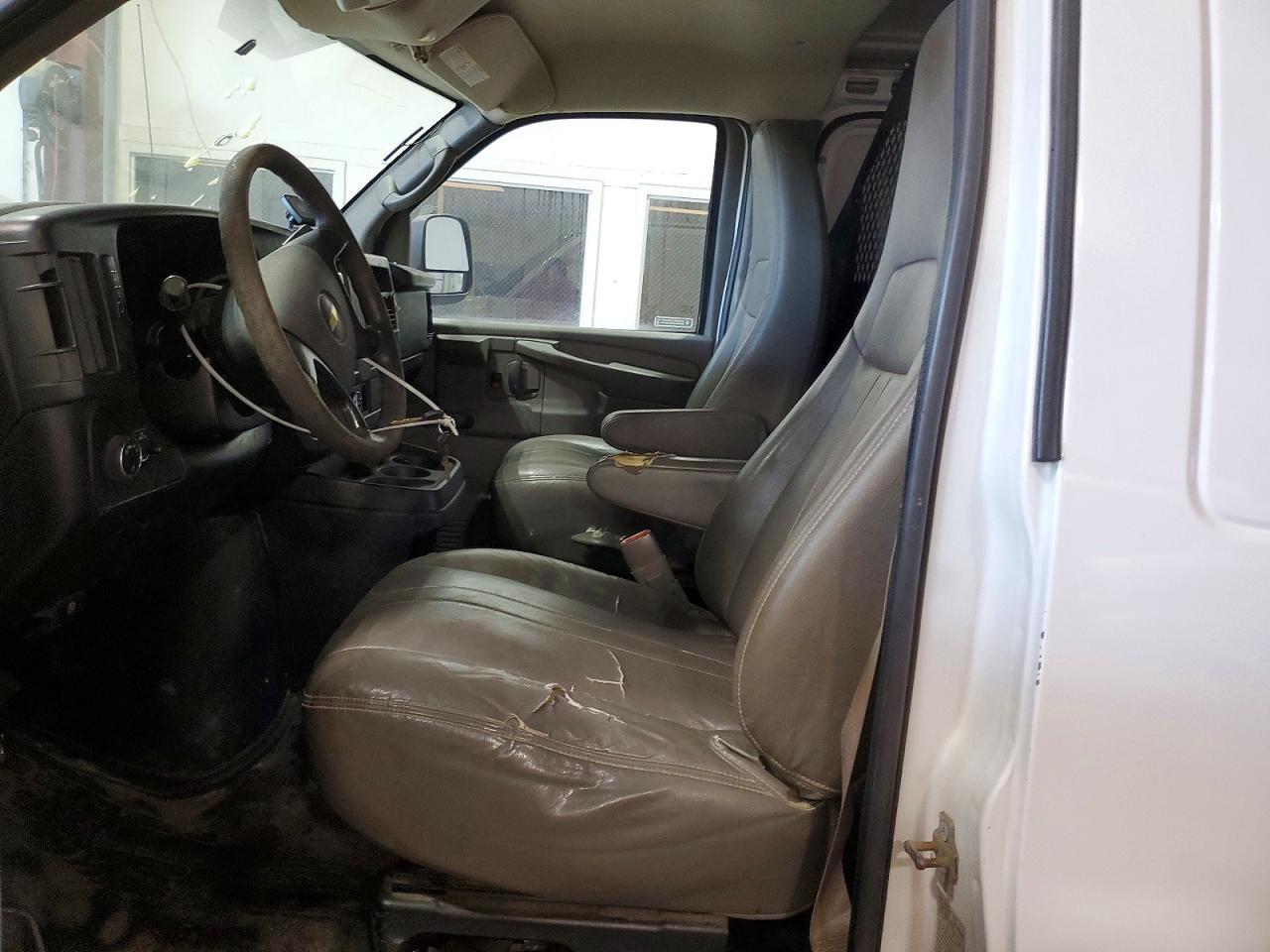 2013 Chevrolet Express G2500 - zdjęcie 7