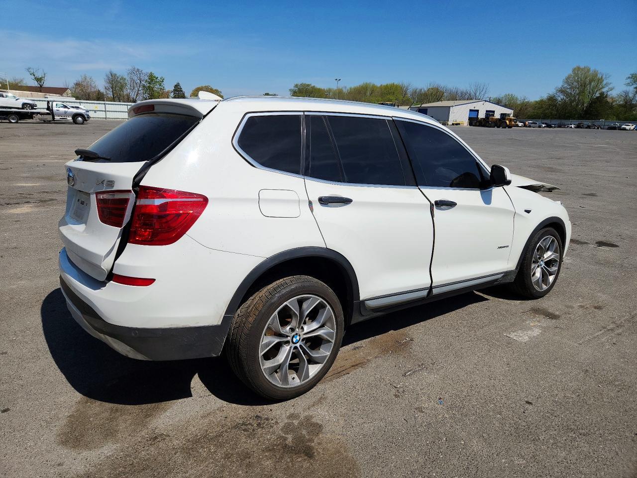 2017 BMW X3 - zdjęcie 3
