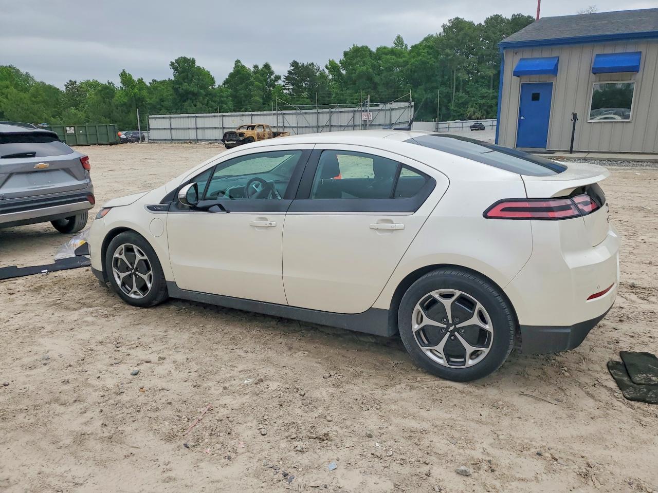 2014 Chevrolet Volt - zdjęcie 2