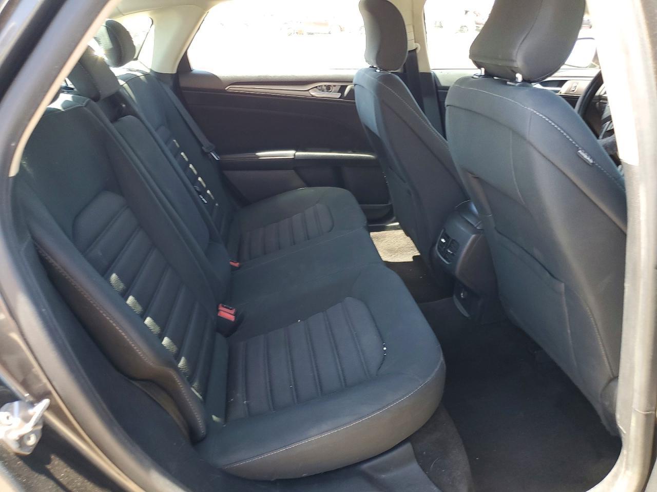 2018 Ford Fusion Se - zdjęcie 10