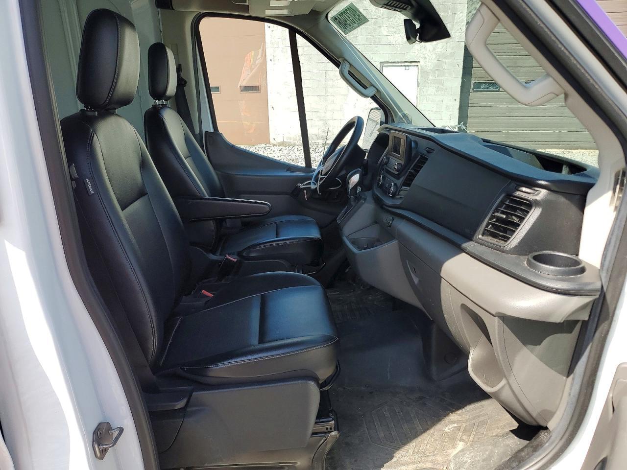 2020 Ford Transit T-250 - zdjęcie 11