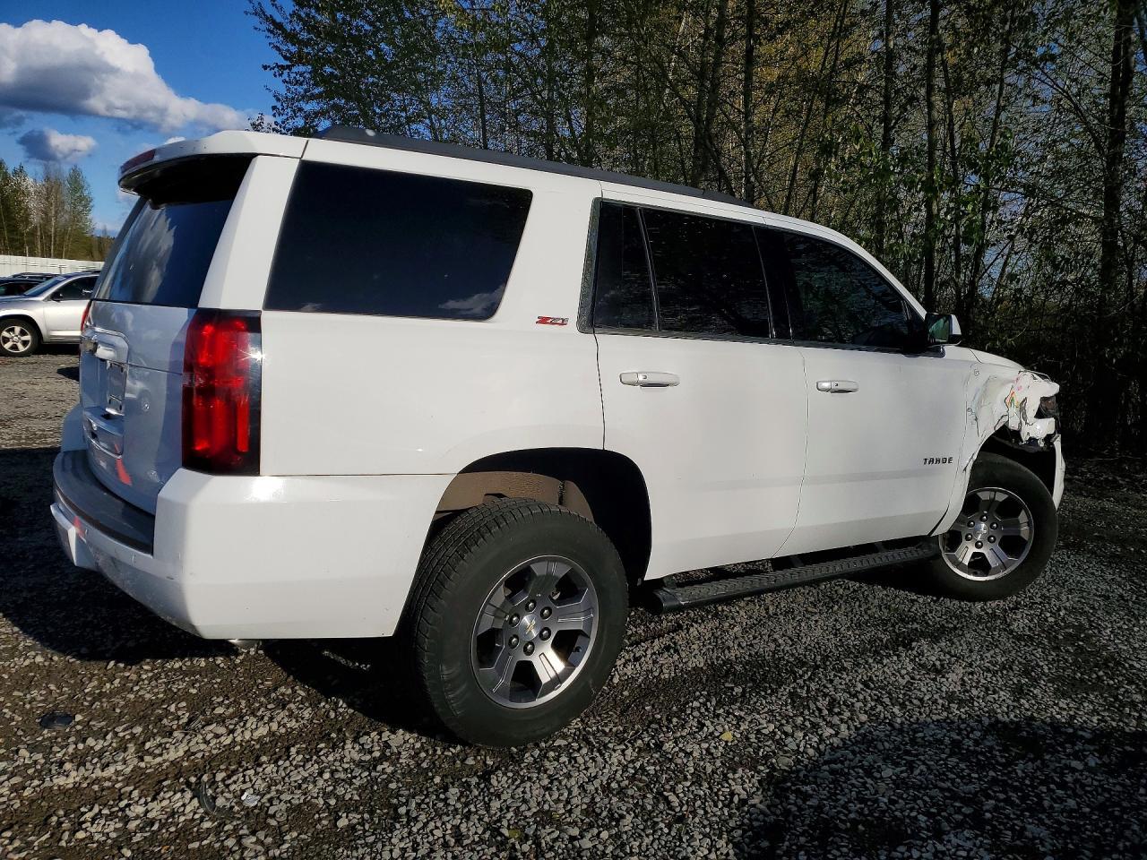 2017 Chevrolet Tahoe K1500 Lt - zdjęcie 3