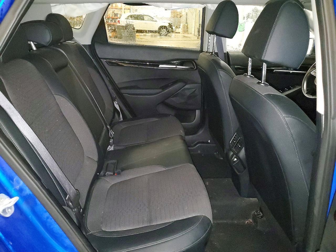 2023 Kia Seltos S - zdjęcie 11