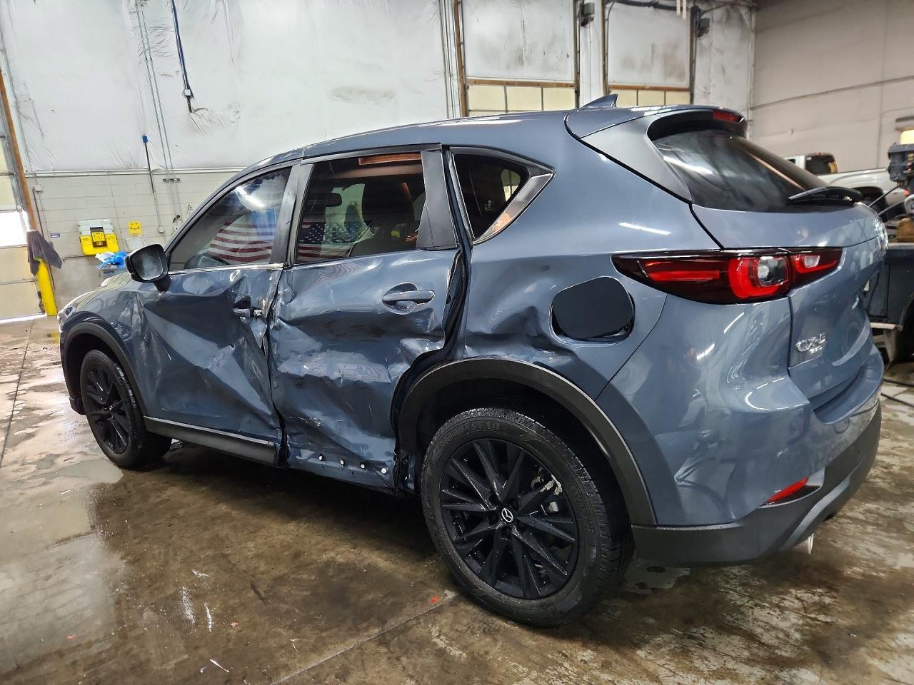 2025 Mazda Cx-5 Preferred - zdjęcie 2