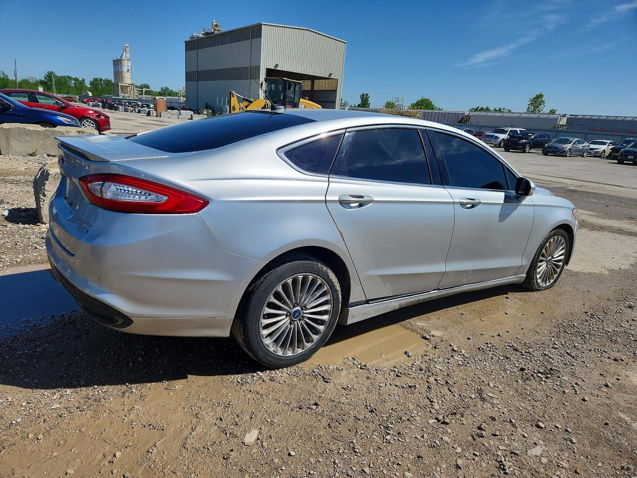 2016 Ford Fusion Titanium - zdjęcie 3