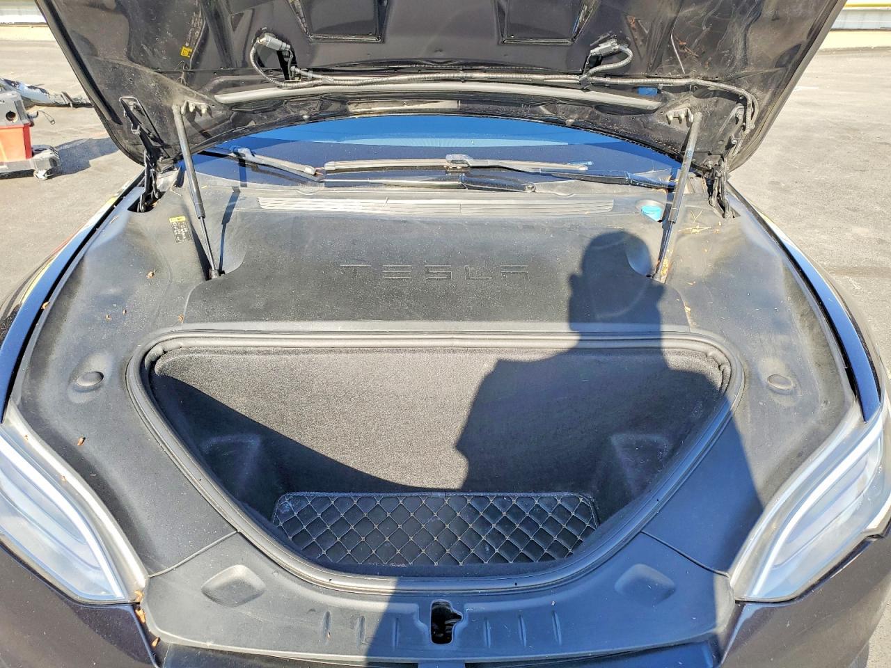 2018 Tesla Model S - zdjęcie 11