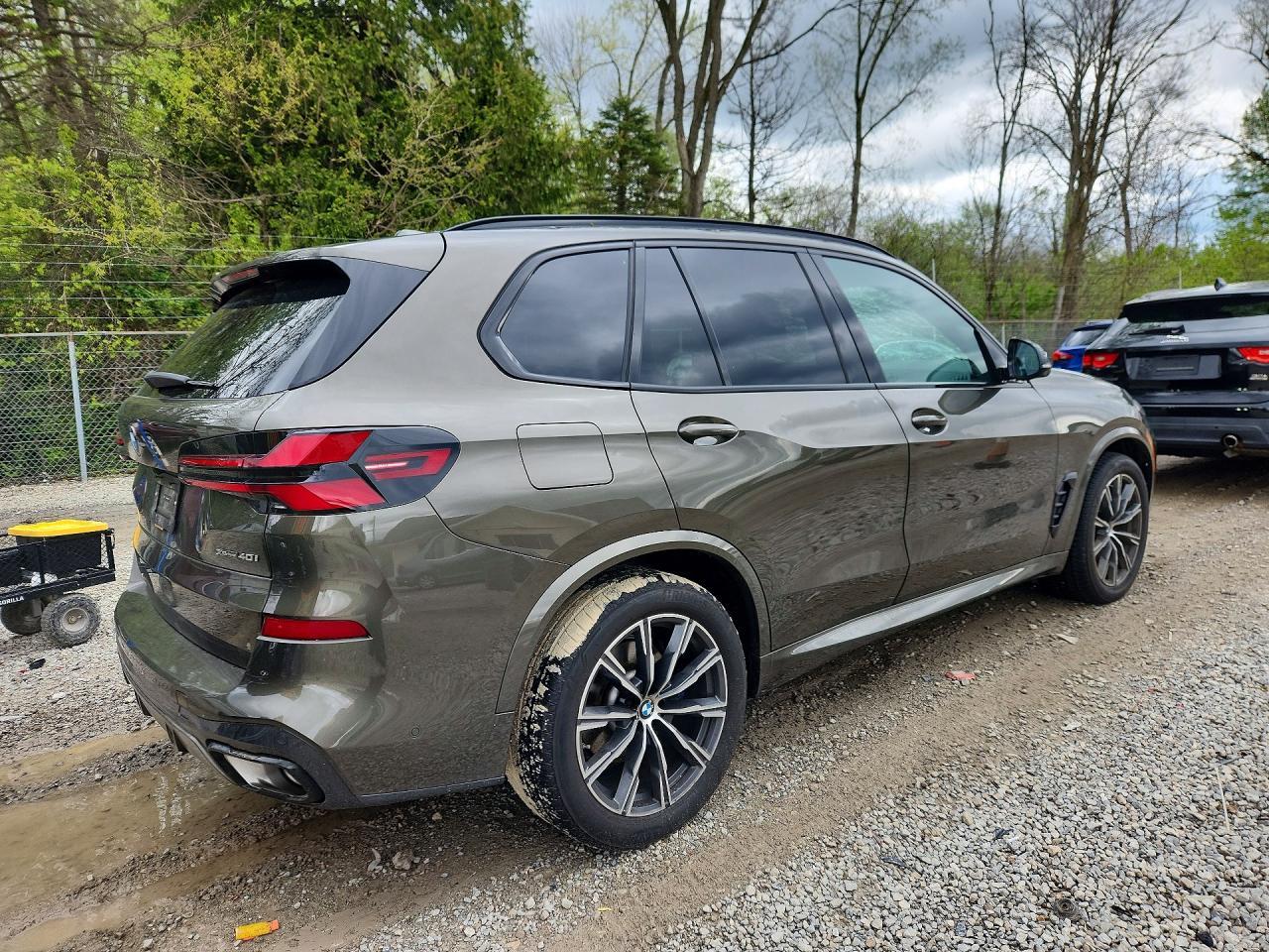 2024 BMW X5 xDrive40I - zdjęcie 3