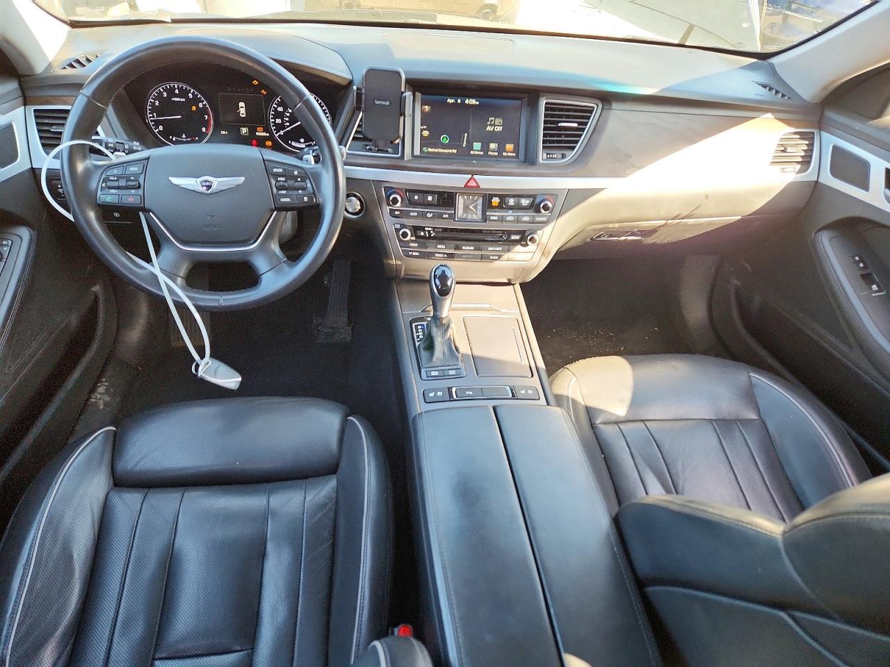 2015 Hyundai Genesis 5.0L - zdjęcie 8