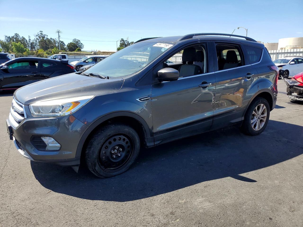 2017 Ford Escape Se - zdjęcie główne