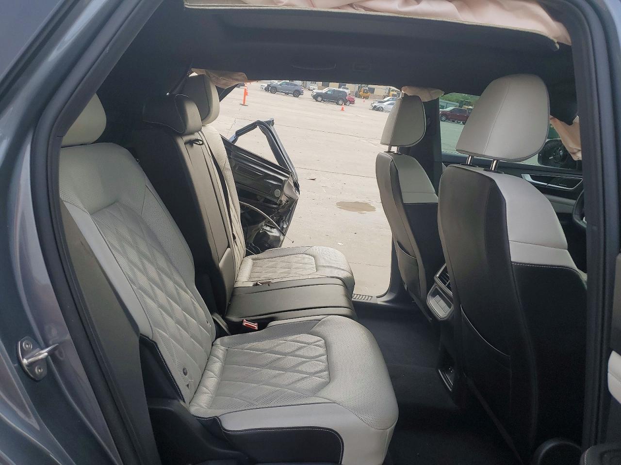 2024 Volkswagen Atlas Cross Sport Sel Premium R-Line - zdjęcie 11