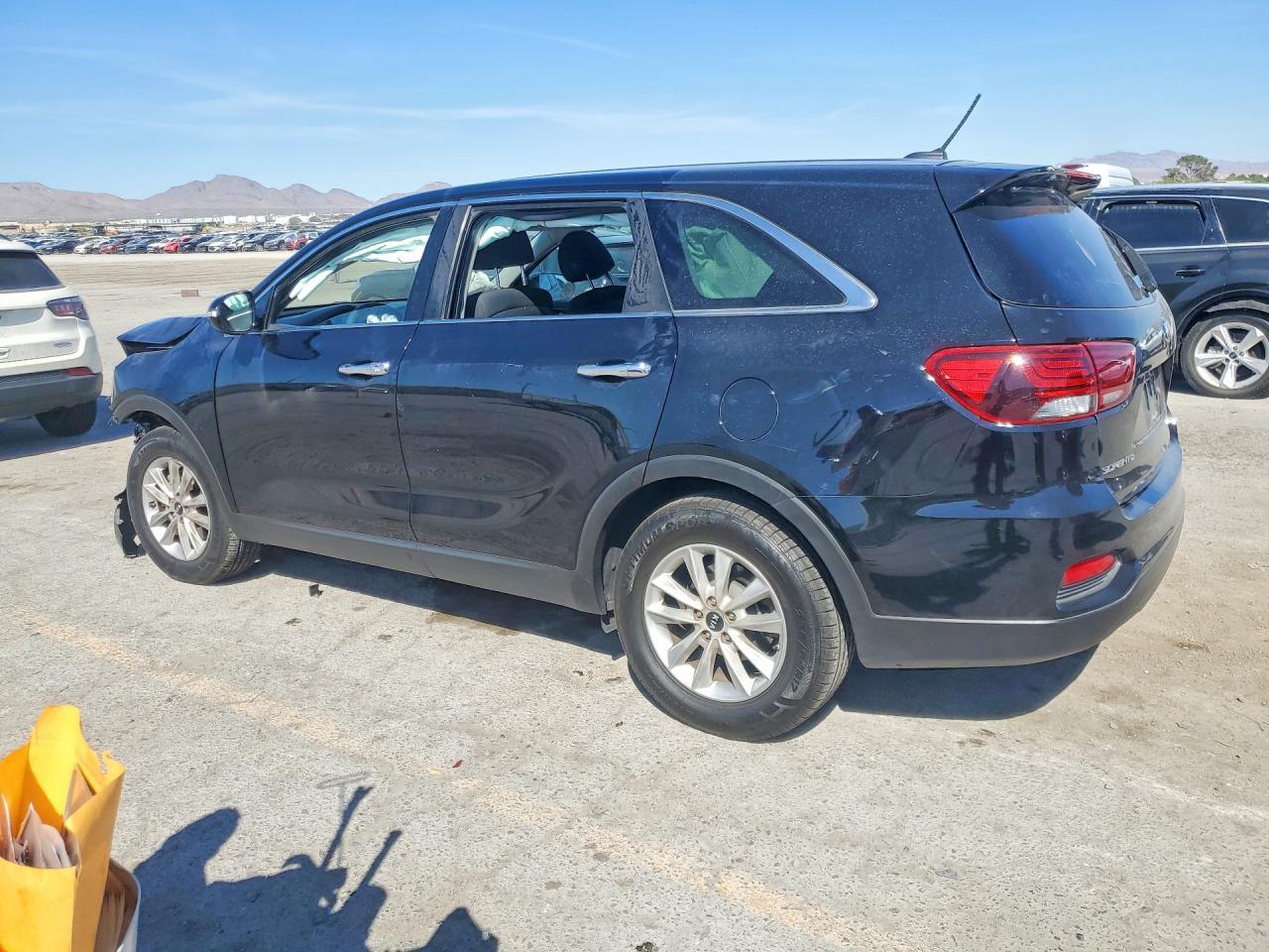 2019 Kia Sorento Lx V6 - zdjęcie 2