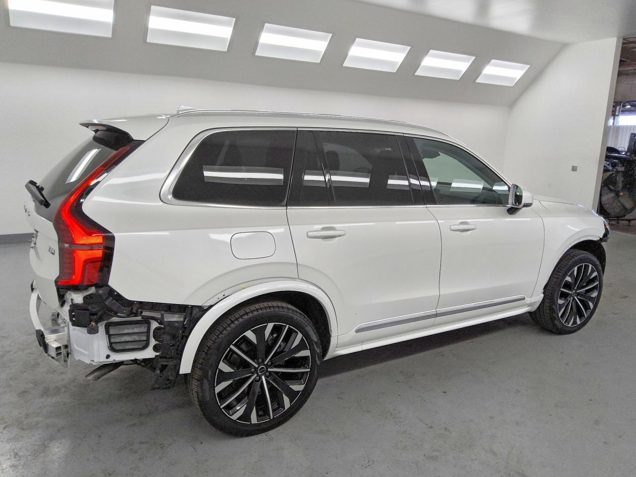 2025 Volvo Xc90 Ultra - zdjęcie 3