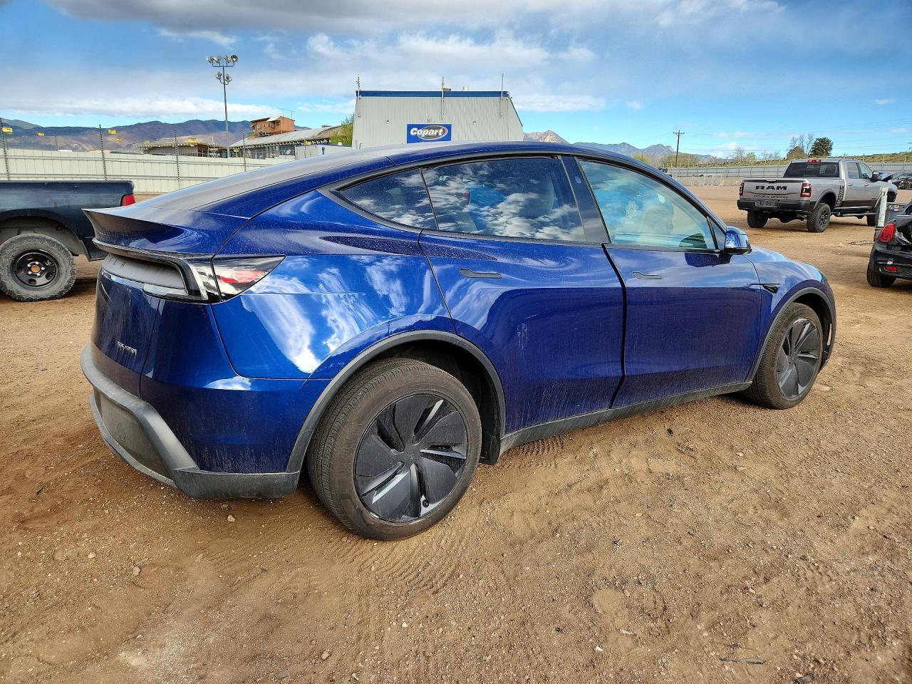 2026 Tesla Model Y - zdjęcie 3