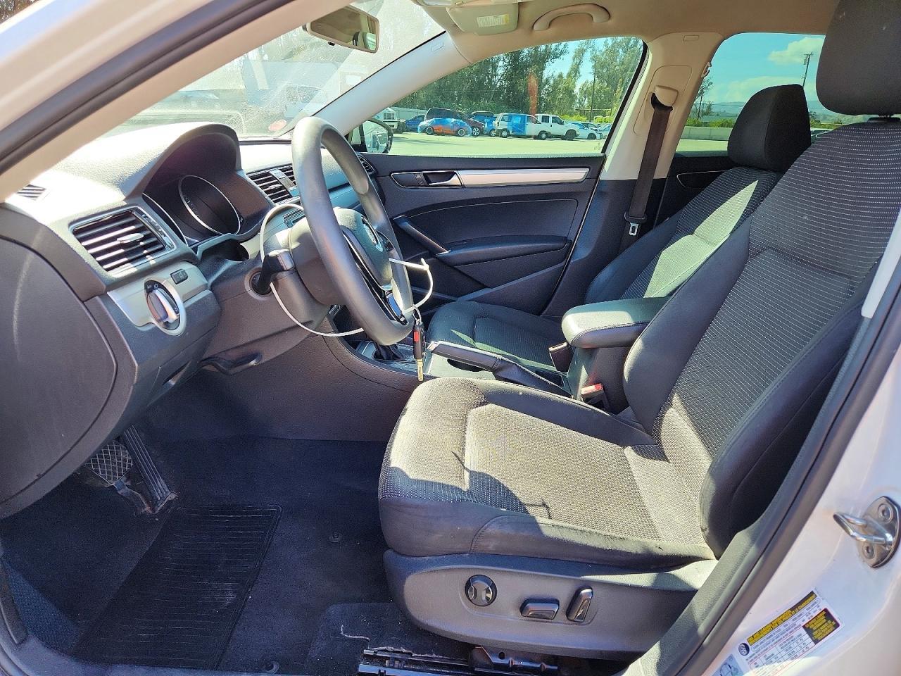 2018 Volkswagen Passat S - zdjęcie 7