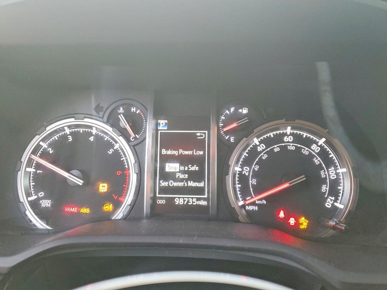 2020 Toyota 4 Runner - zdjęcie 9