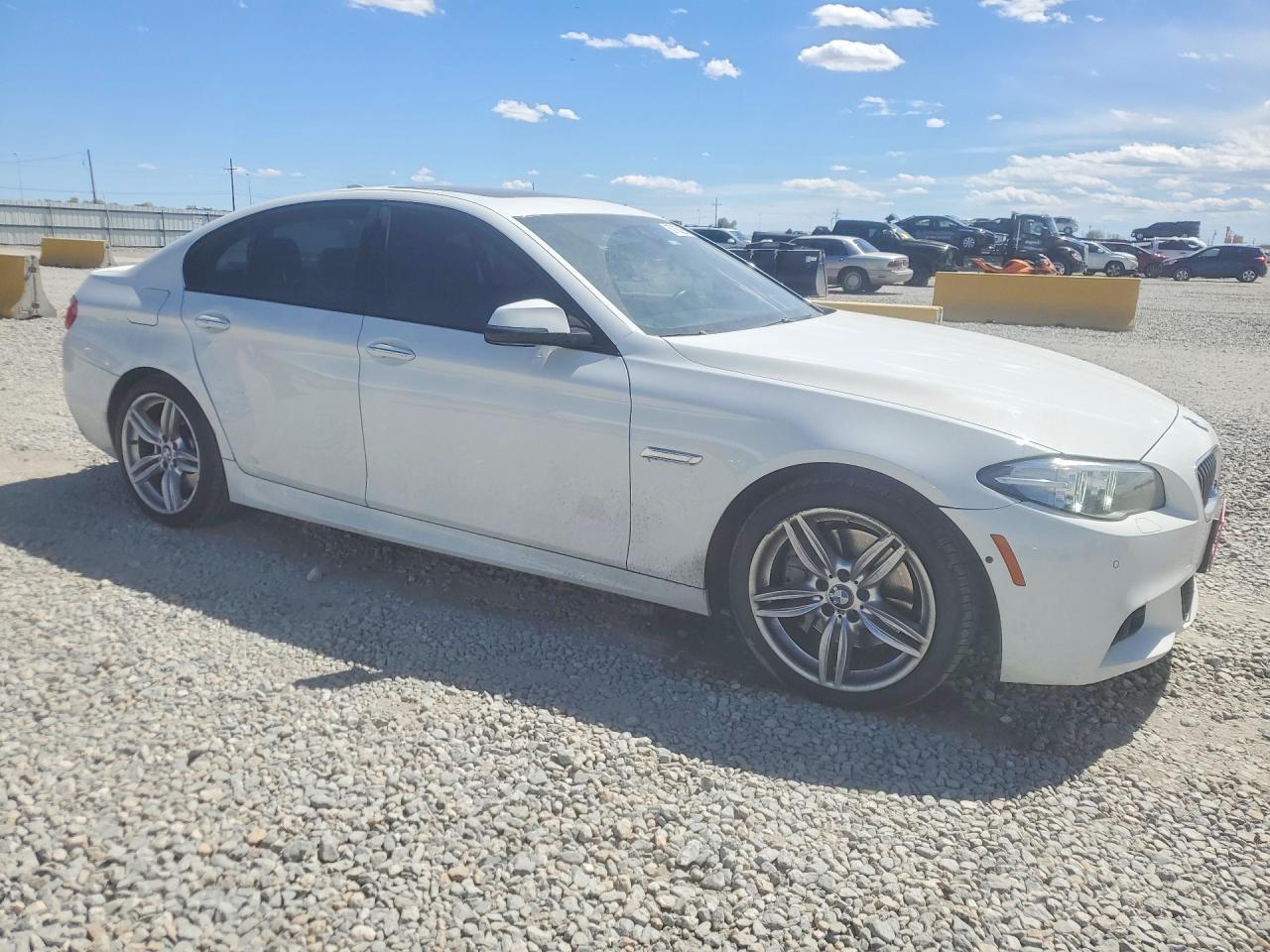 2015 BMW 550 Xi - zdjęcie 4