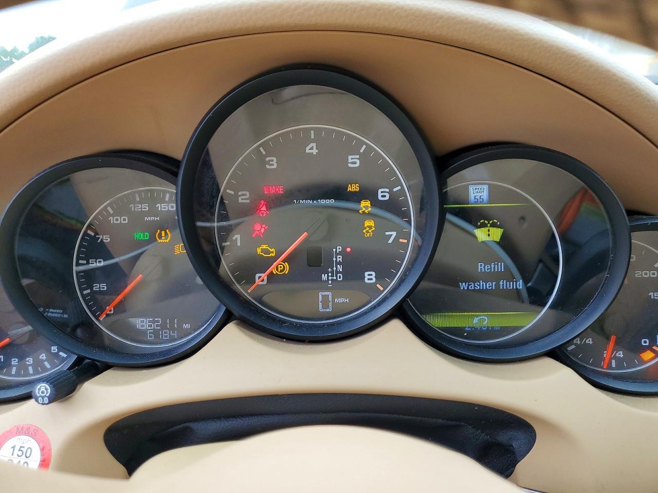 2014 Porsche Cayenne - zdjęcie 9