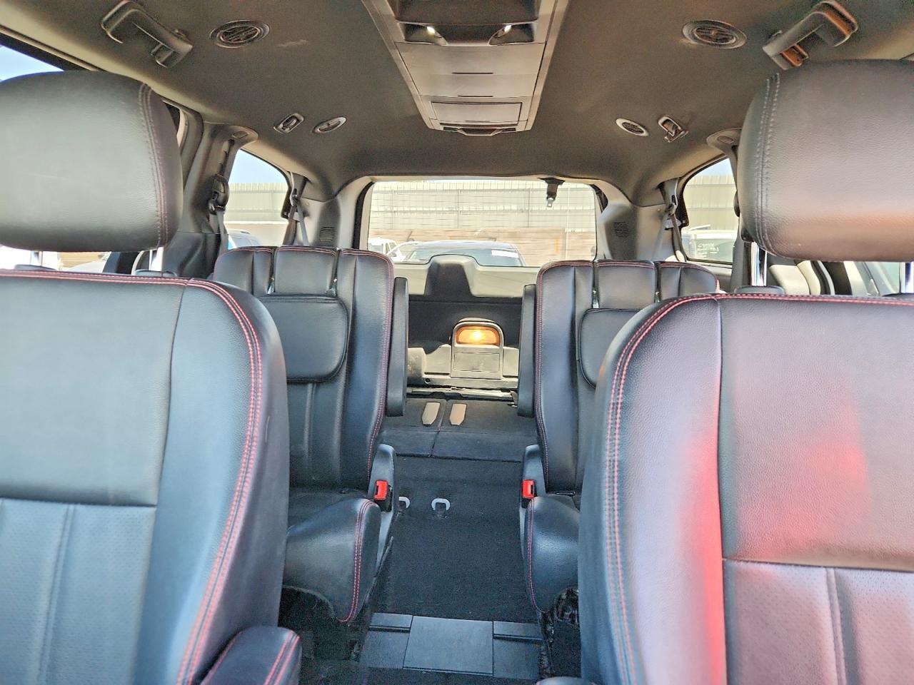 2016 Dodge Grand Caravan R - zdjęcie 10