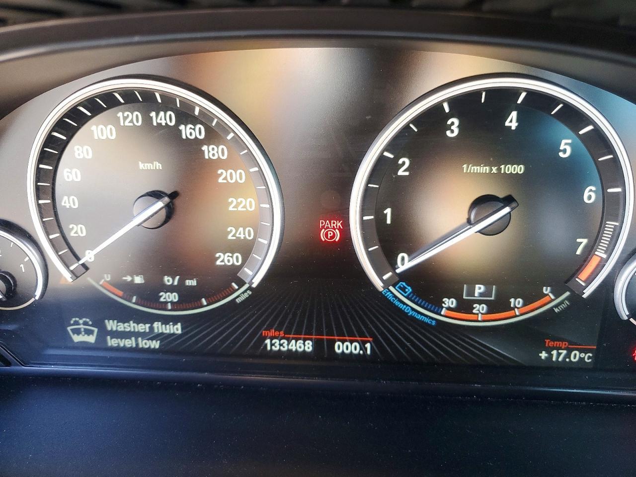 2014 BMW 550 Xi - zdjęcie 9