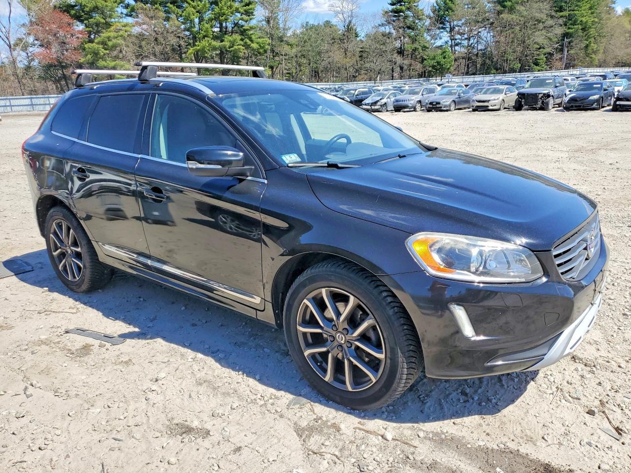 2017 Volvo Xc60 T6 Dynamic - zdjęcie 4