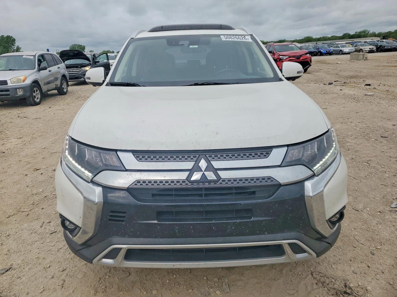 2019 Mitsubishi Outlander Se - zdjęcie 5