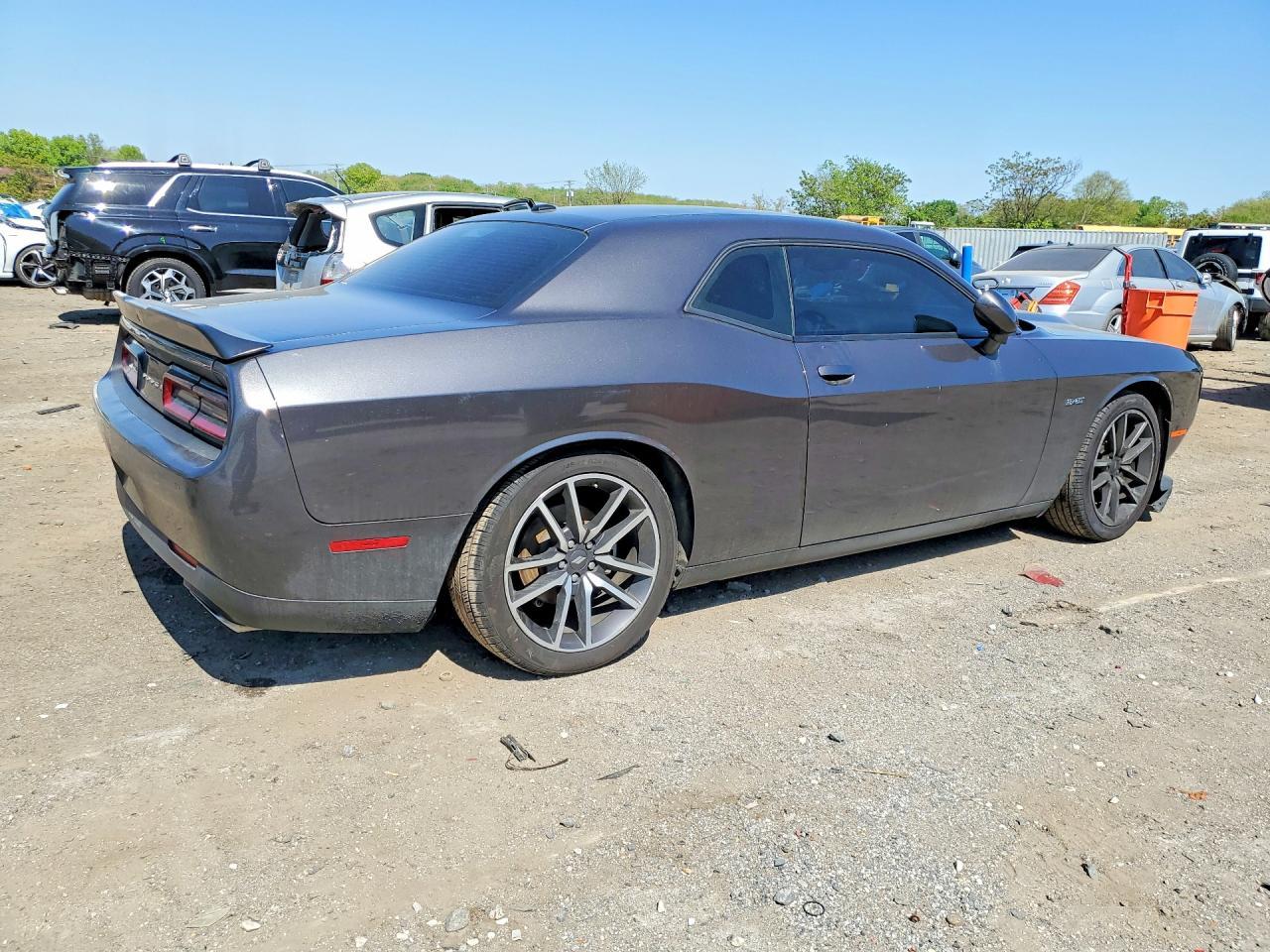 2023 Dodge Challenger R - zdjęcie 3