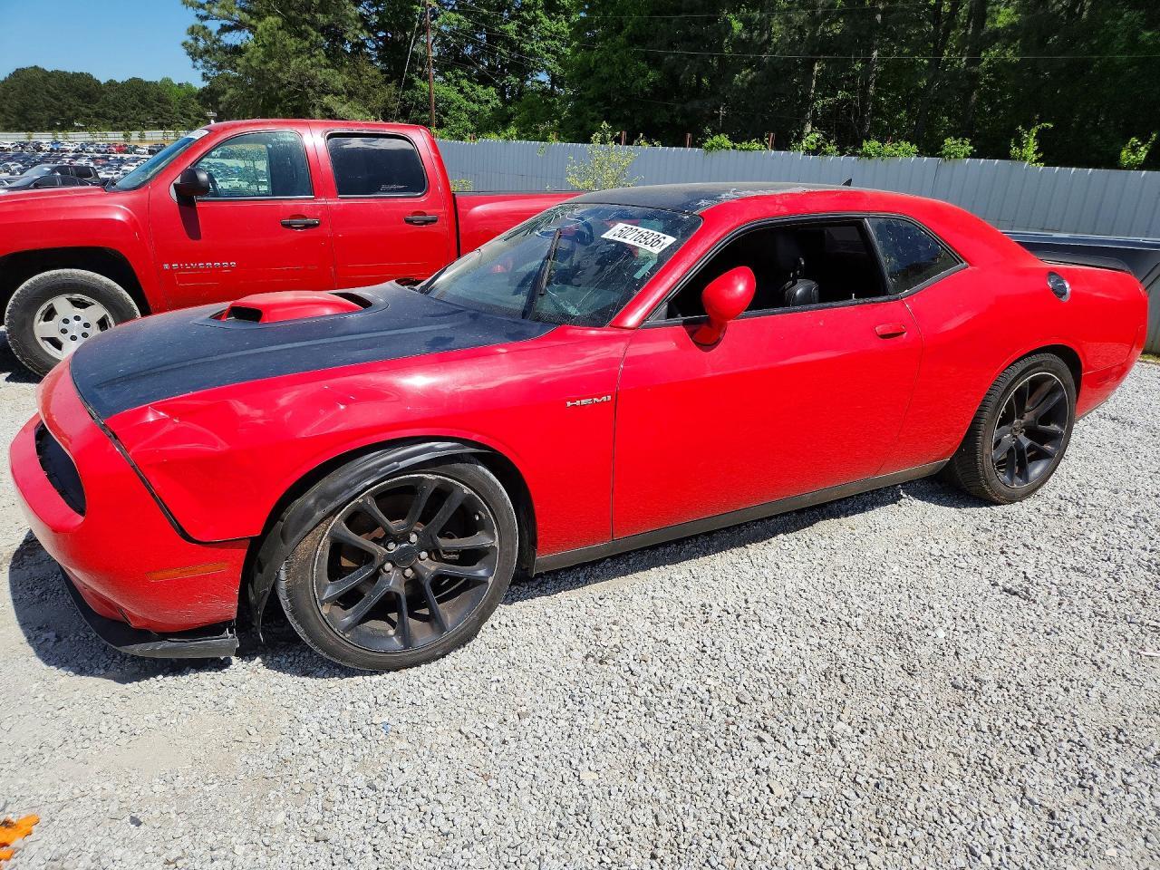2020 Dodge Challenger R - zdjęcie główne