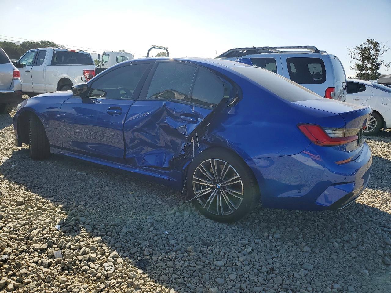 2021 BMW M340Xi - zdjęcie 2
