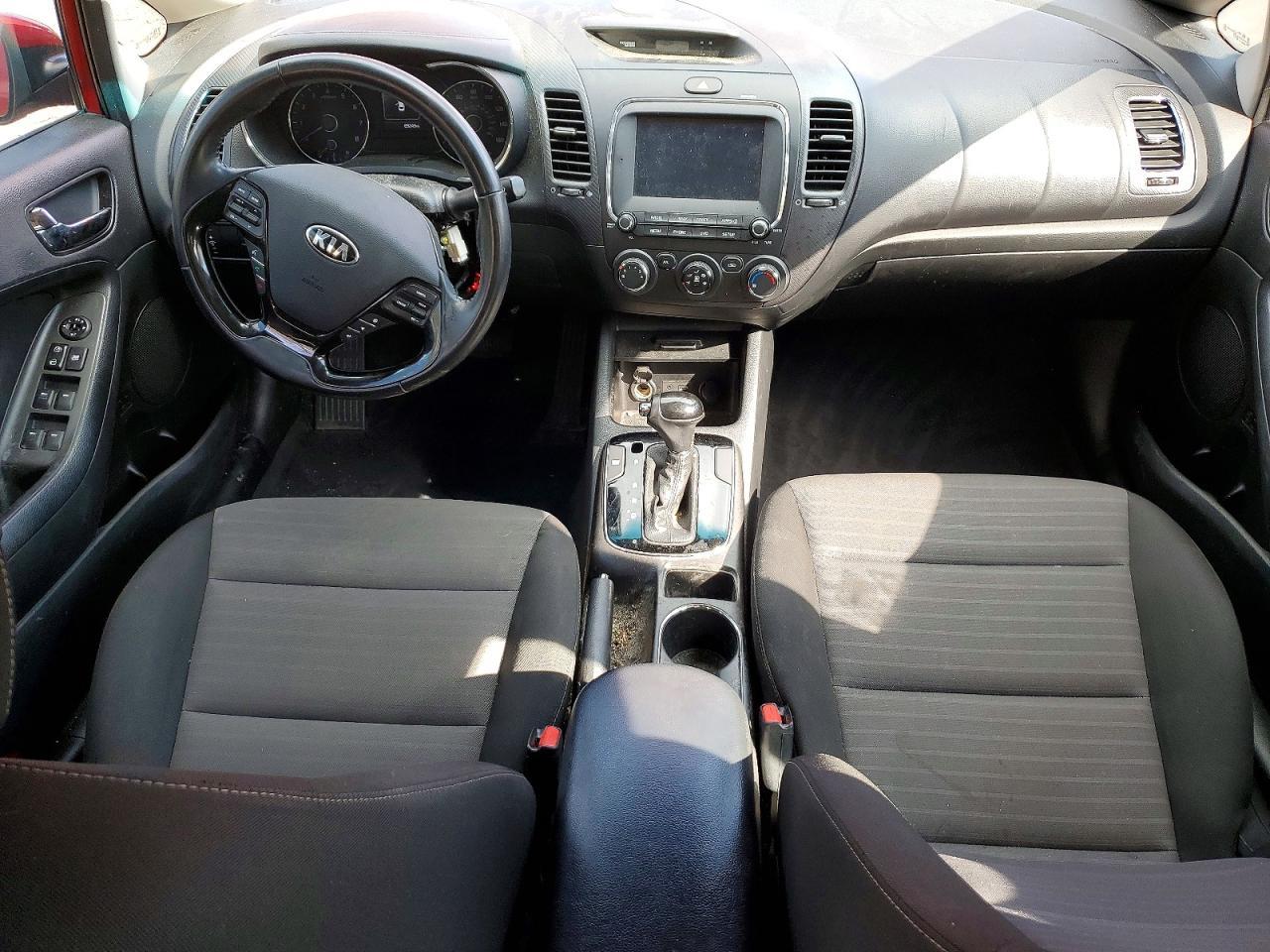 2017 Kia Forte S - zdjęcie 8