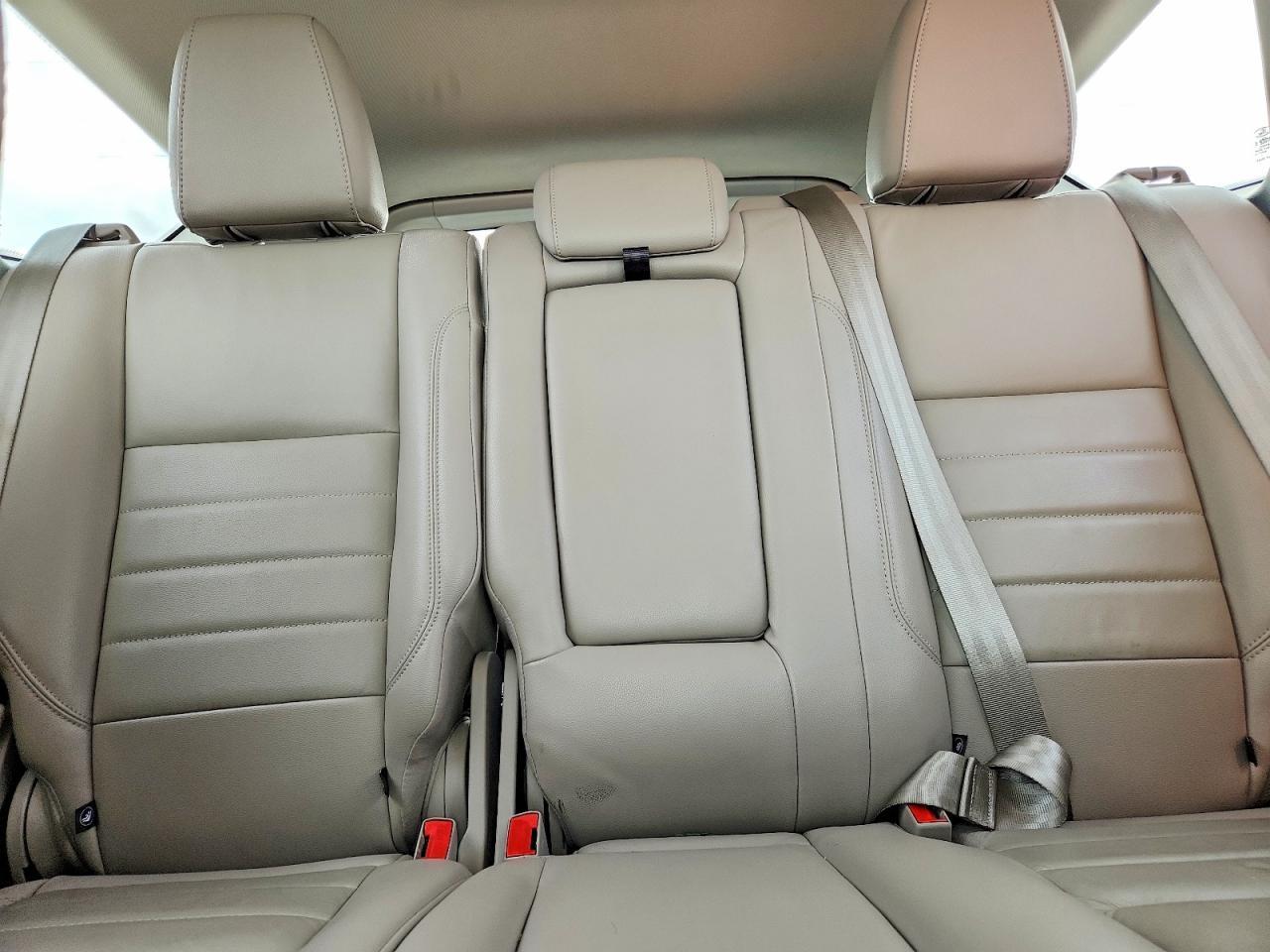 2016 Ford Escape Titanium - zdjęcie 10