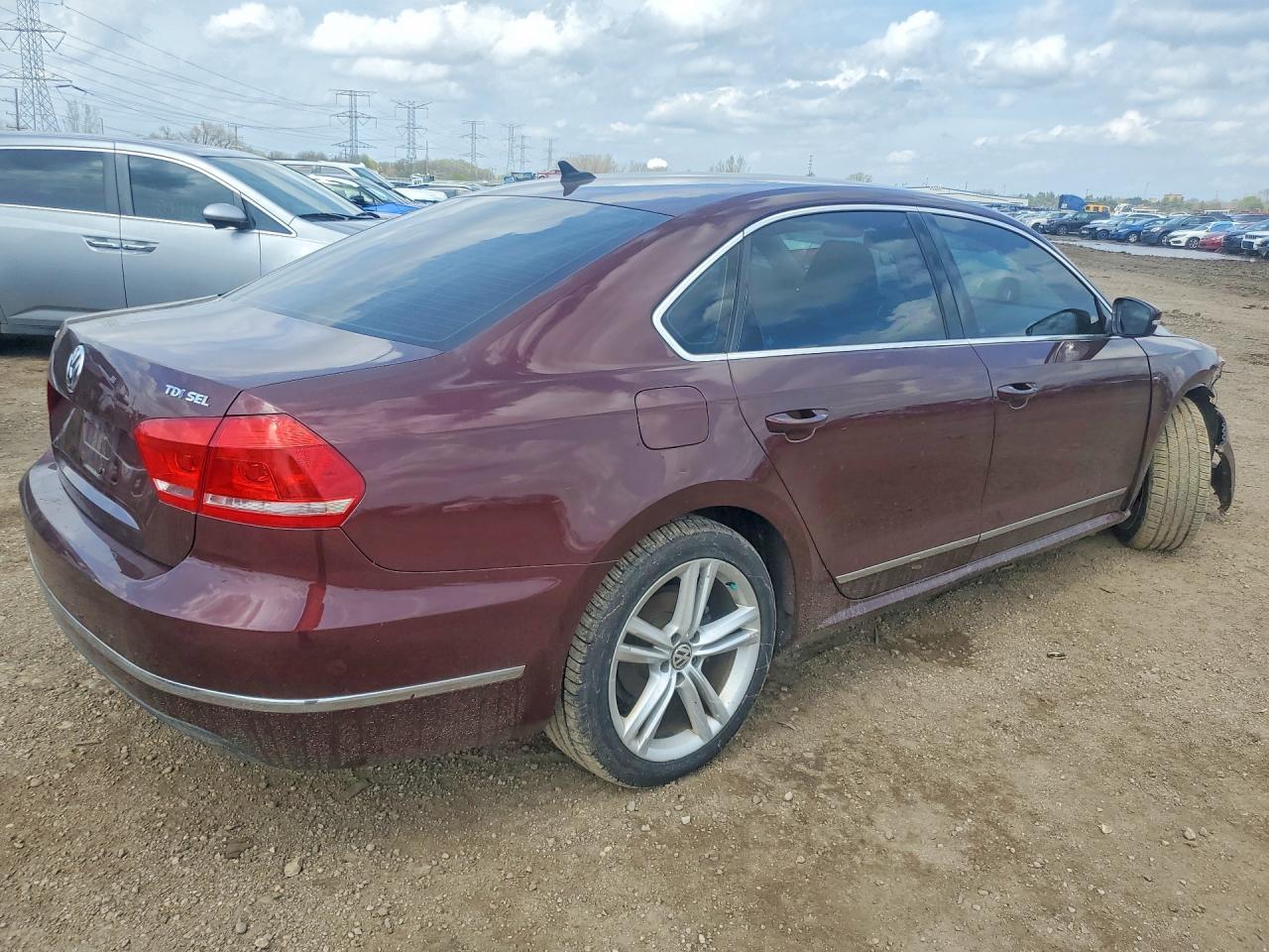 2013 Volkswagen Passat Sel - zdjęcie 3