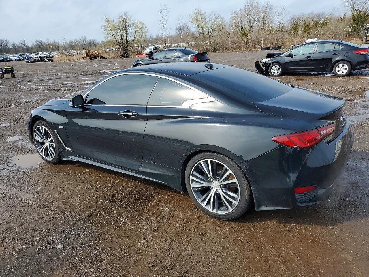2018 Infiniti Q60 3.0T Luxe - zdjęcie 2