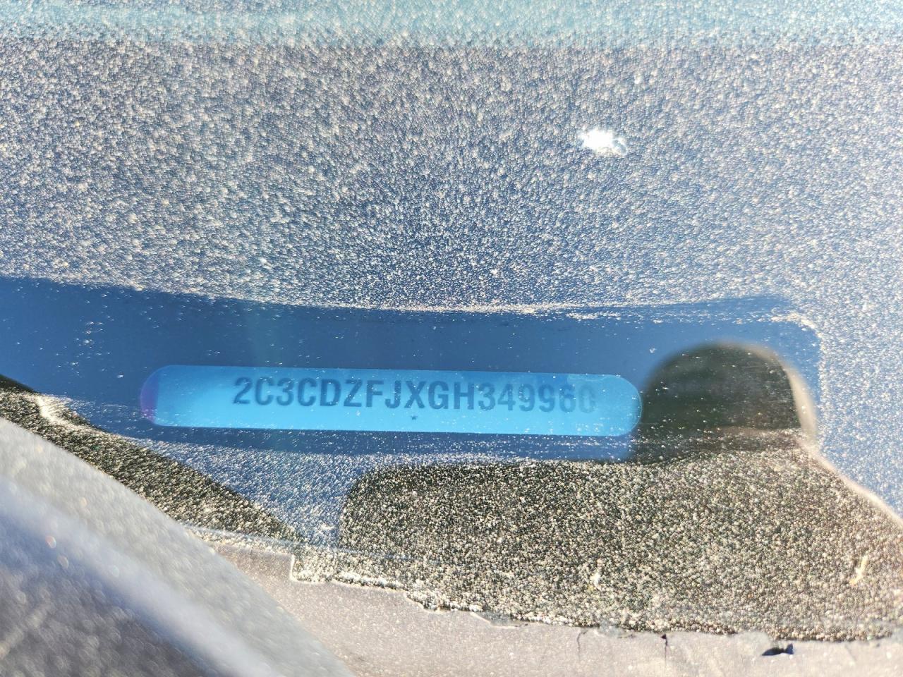 2016 Dodge Challenger R - zdjęcie 12