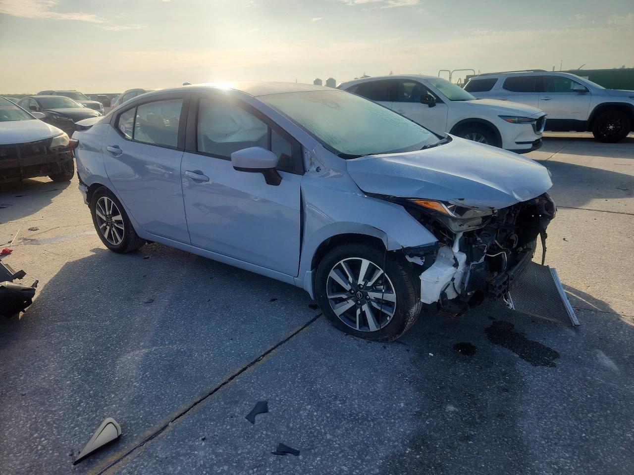 2024 Nissan Versa Sv - zdjęcie 4