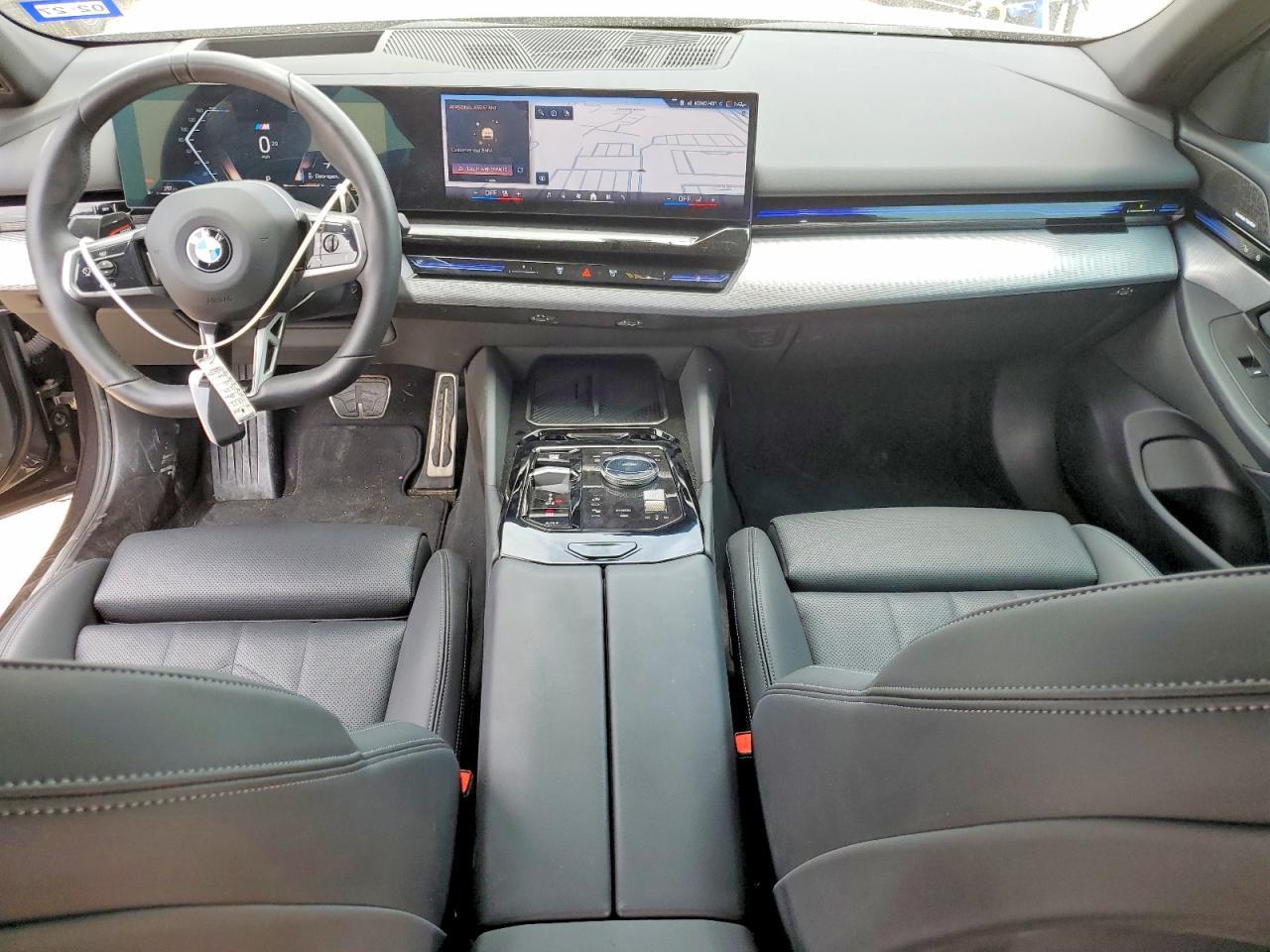 2025 BMW 530 I - zdjęcie 8