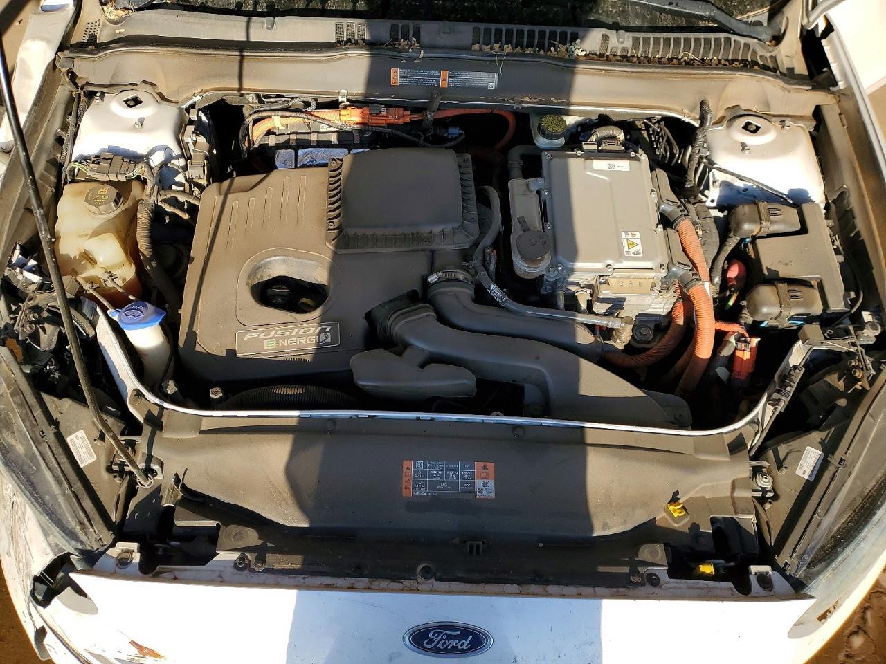 2016 Ford Fusion Titanium Phev - zdjęcie 11