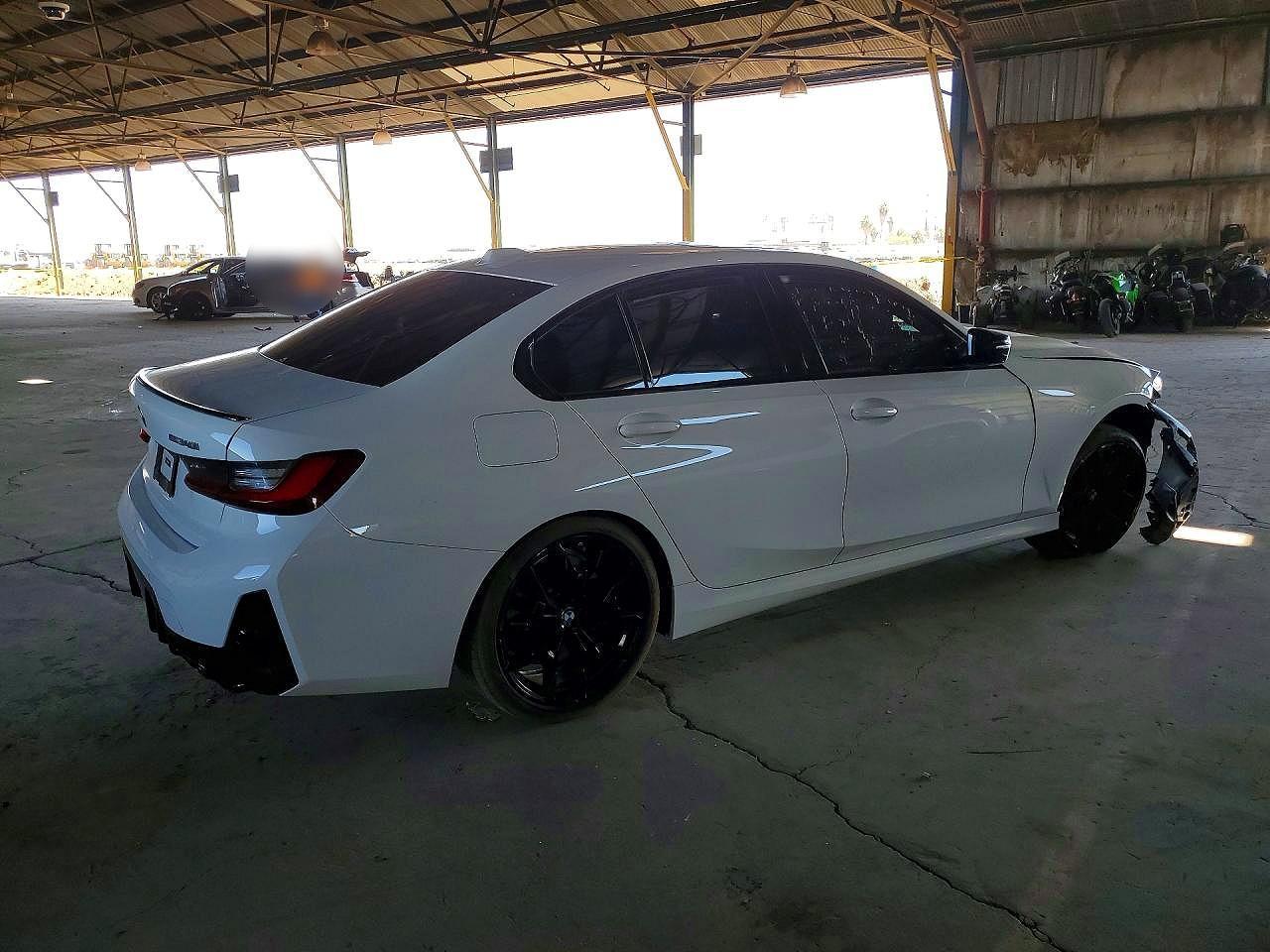 BMW M3 - zdjęcie 3