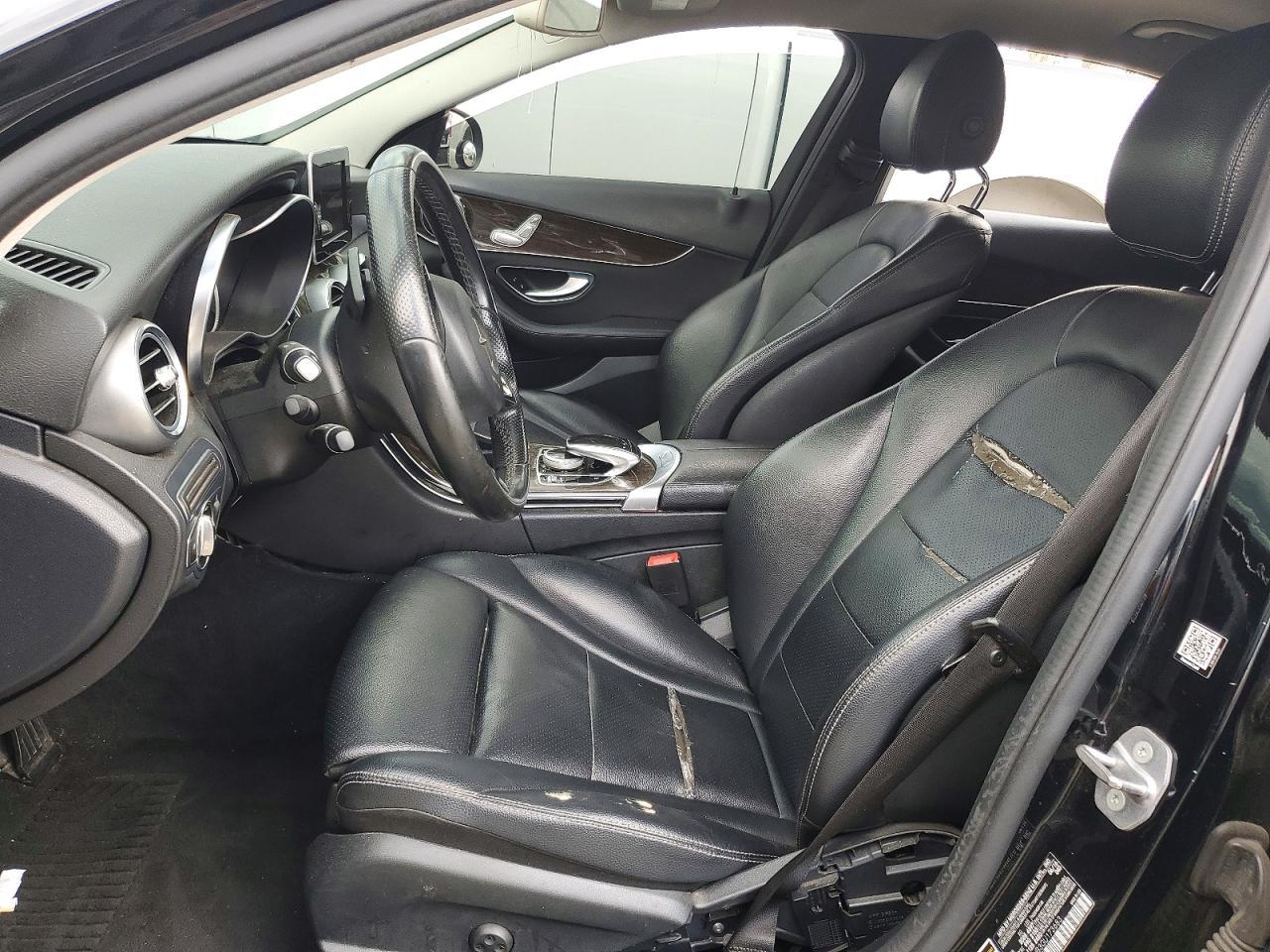 2016 Mercedes Benz C 300 - zdjęcie 7