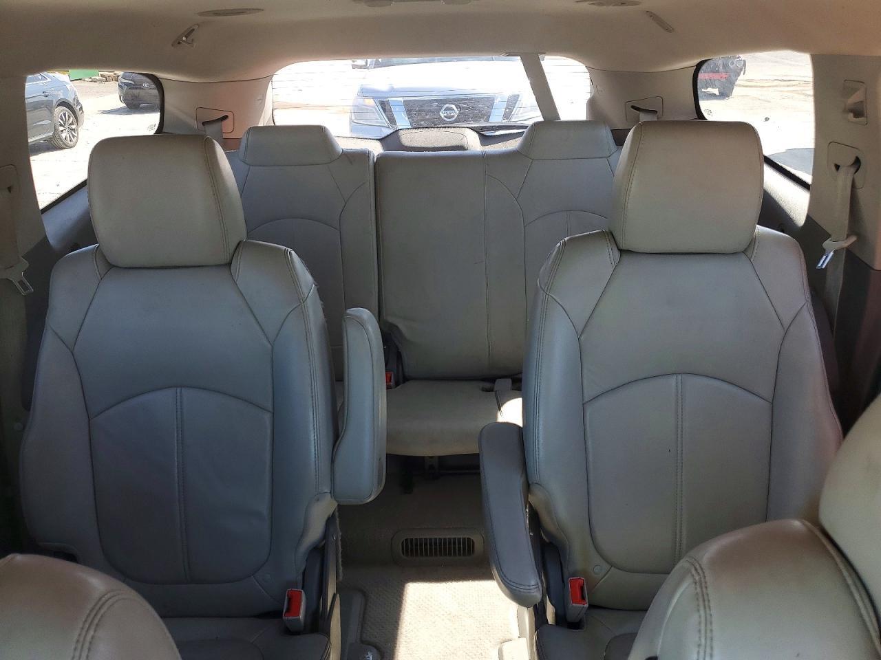 2015 Chevrolet Traverse Lt - zdjęcie 10
